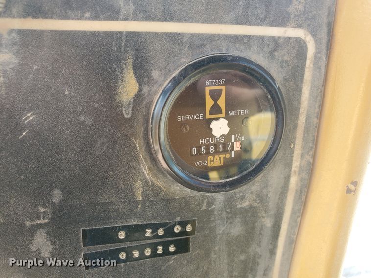 image for item DF5741 1987 Caterpillar D5H  dozer