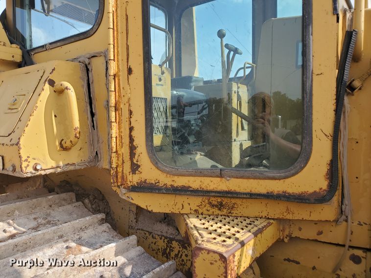 image for item DF5741 1987 Caterpillar D5H  dozer