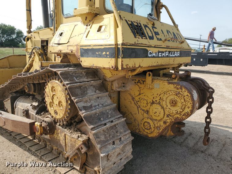 image for item DF5741 1987 Caterpillar D5H  dozer
