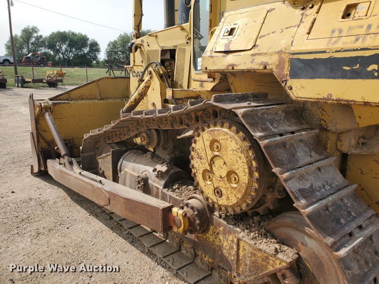 image for item DF5741 1987 Caterpillar D5H  dozer