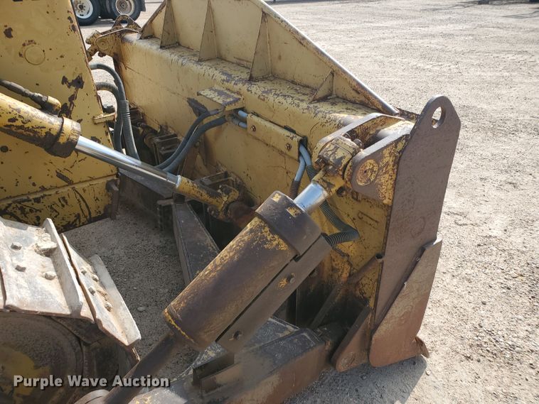 image for item DF5741 1987 Caterpillar D5H  dozer