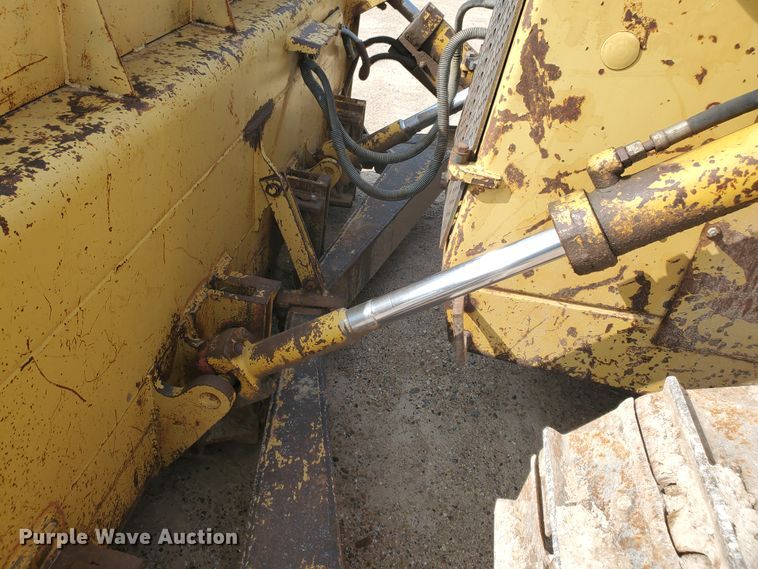 image for item DF5741 1987 Caterpillar D5H  dozer