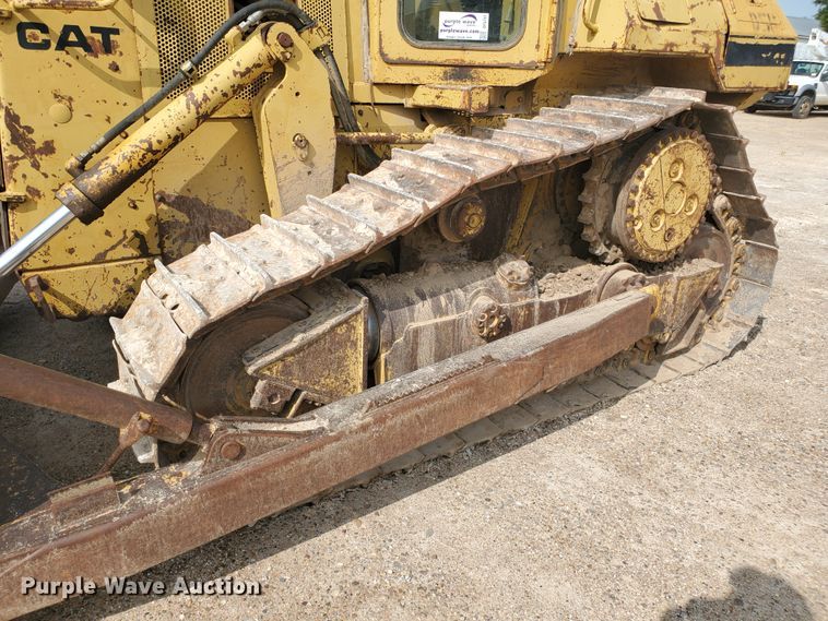 image for item DF5741 1987 Caterpillar D5H  dozer