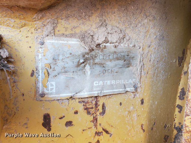 image for item DF5741 1987 Caterpillar D5H  dozer