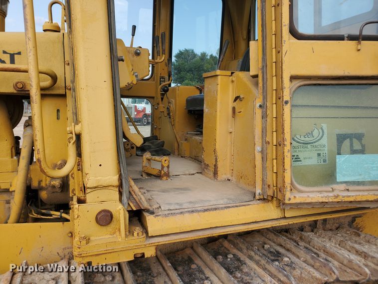 image for item DF5742 1978 Caterpillar D5B  dozer