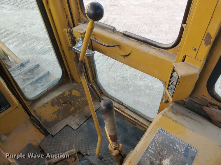 image for item DF5742 1978 Caterpillar D5B  dozer