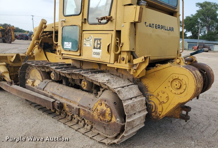 image for item DF5742 1978 Caterpillar D5B  dozer
