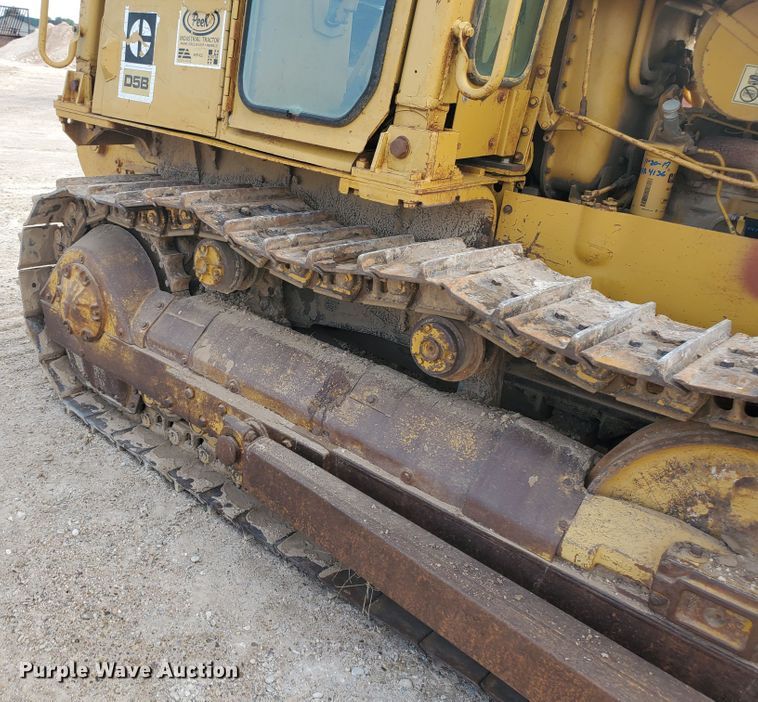 image for item DF5742 1978 Caterpillar D5B  dozer