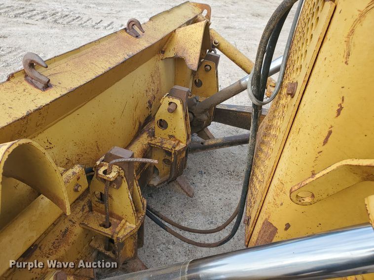 image for item DF5742 1978 Caterpillar D5B  dozer