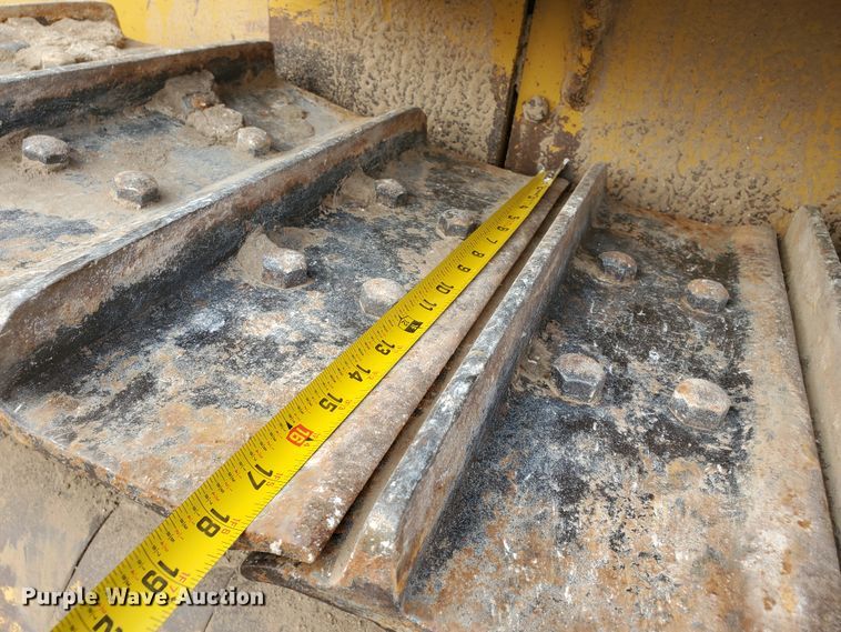 image for item DF5742 1978 Caterpillar D5B  dozer