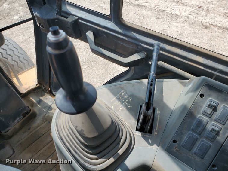 image for item DF5753 1995 Case 580L  backhoe