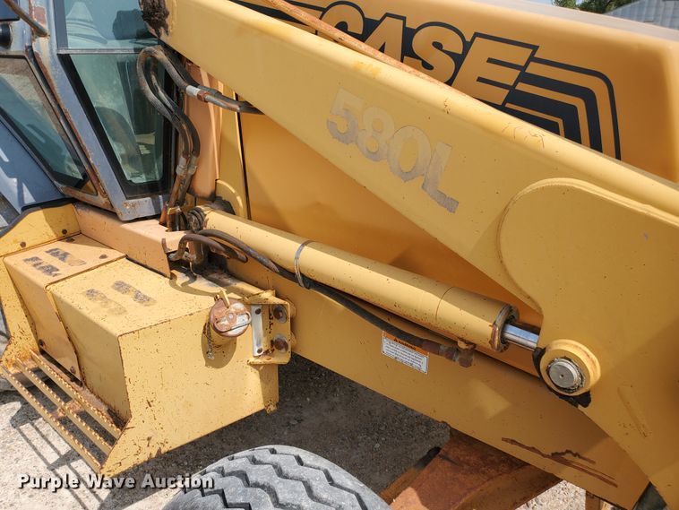 image for item DF5753 1995 Case 580L  backhoe