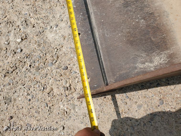 image for item DF5753 1995 Case 580L  backhoe