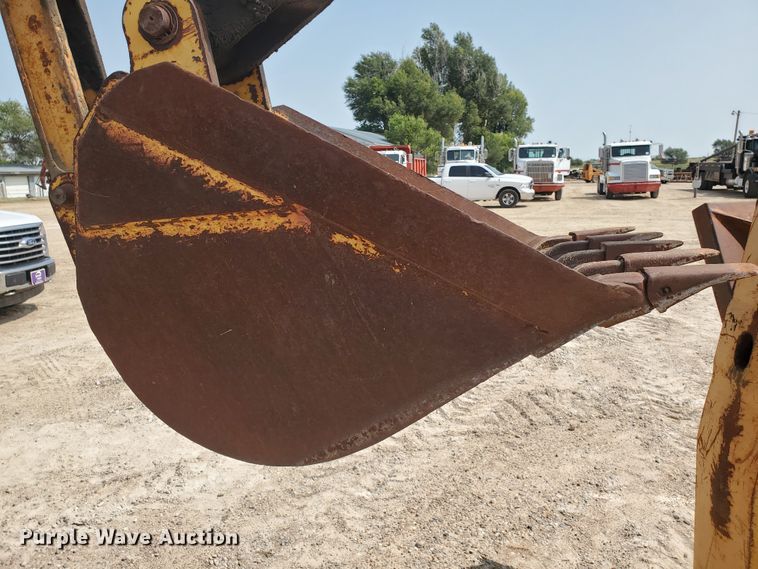 image for item DF5753 1995 Case 580L  backhoe