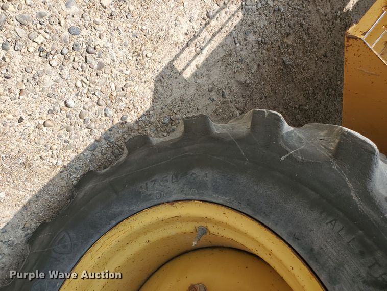 image for item DF5753 1995 Case 580L  backhoe