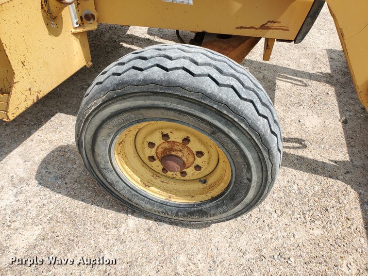 image for item DF5753 1995 Case 580L  backhoe