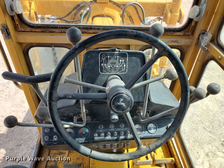 image for item DF5754 John Deere 570  motor grader