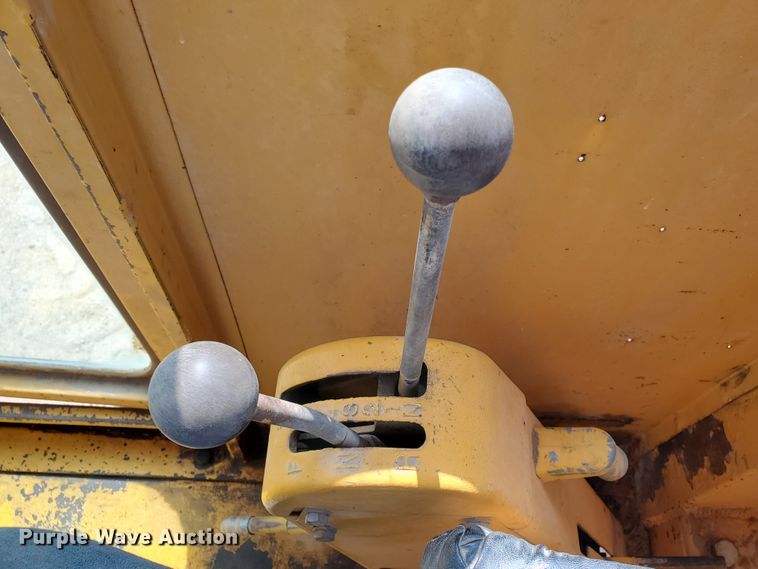 image for item DF5754 John Deere 570  motor grader