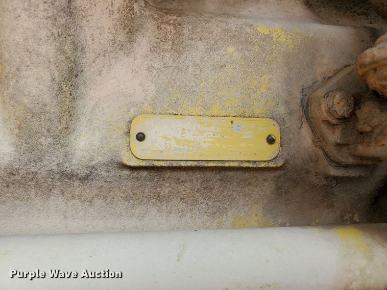 image for item DF5754 John Deere 570  motor grader