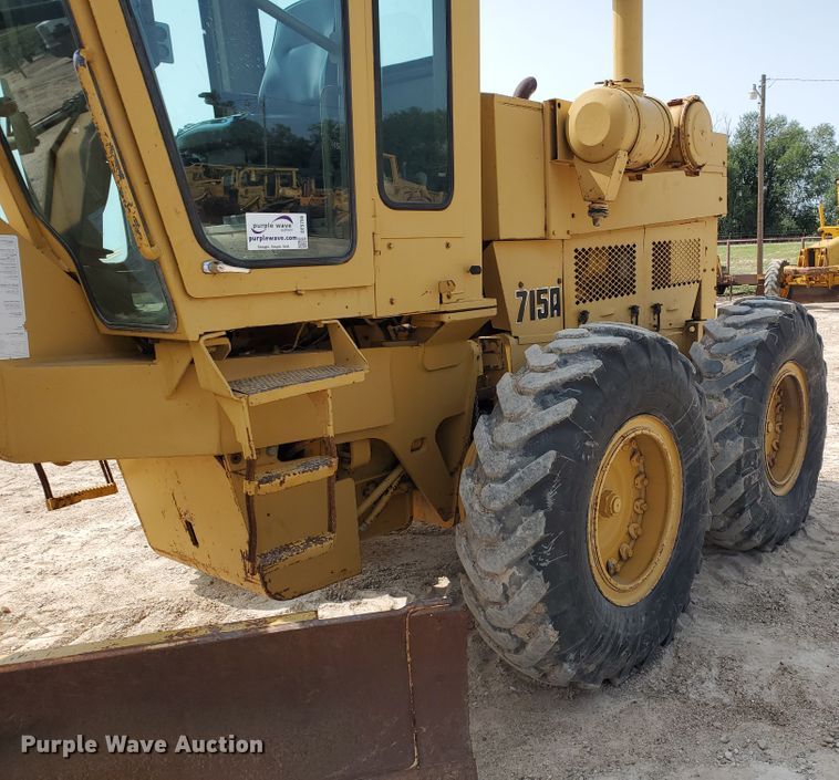 image for item DF5755 1984 Champion 715A  motor grader