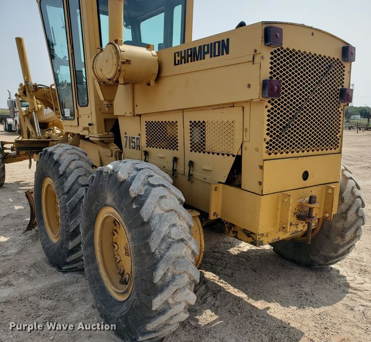 image for item DF5755 1984 Champion 715A  motor grader