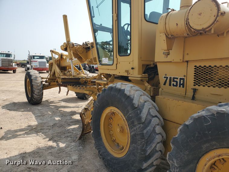 image for item DF5755 1984 Champion 715A  motor grader