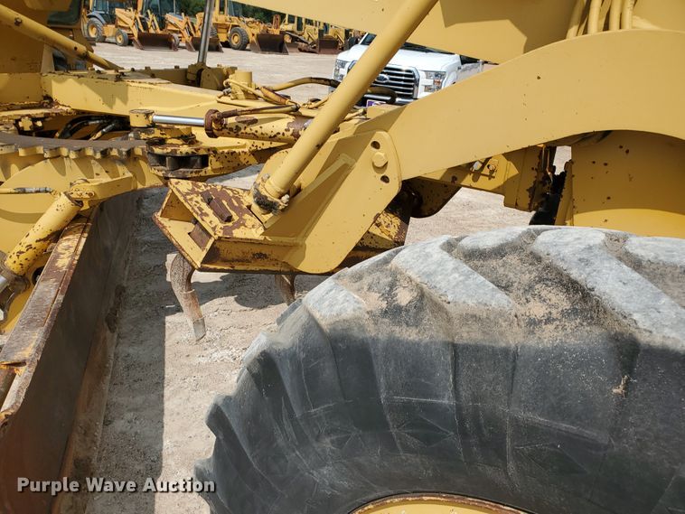 image for item DF5755 1984 Champion 715A  motor grader