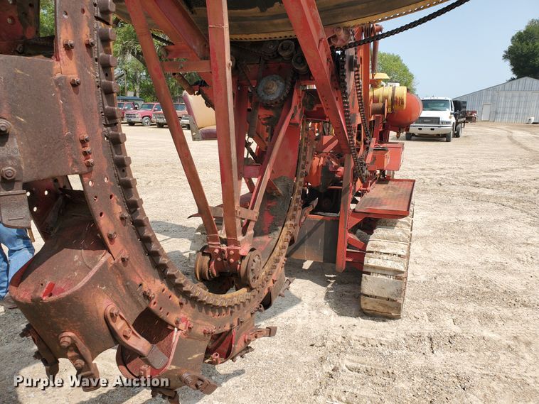 image for item DF5756 Cleveland 110  bucket wheel trencher