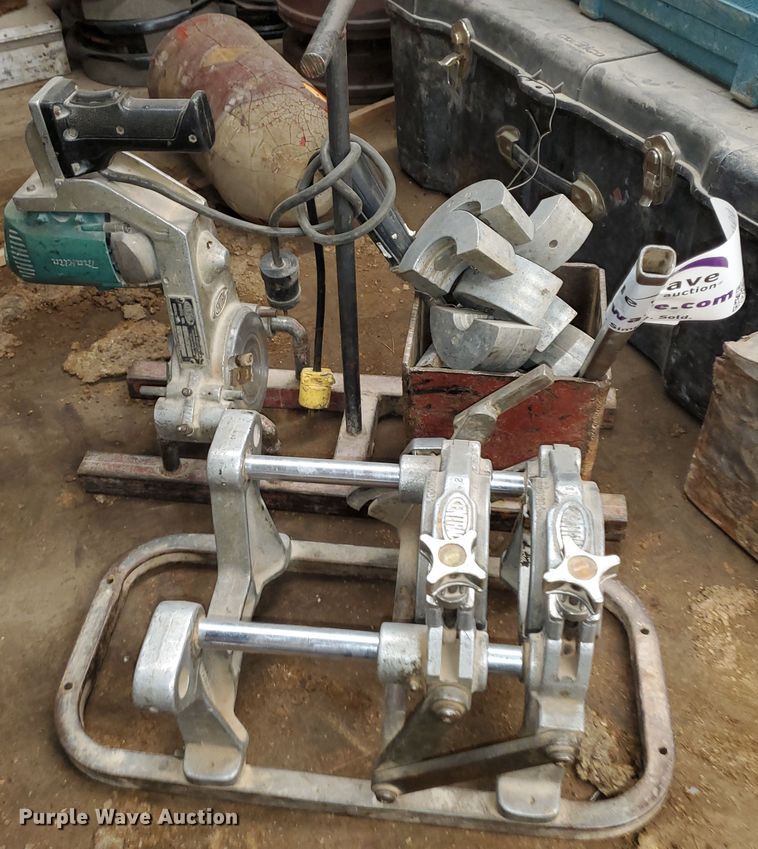 Central poly pipe fusion machine in Guymon, OK Item DF5764 sold