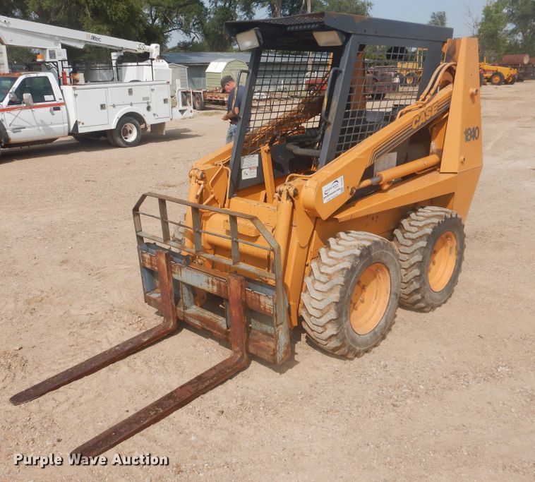 image for item DJ1075 1995 Case 1840  skid steer loader