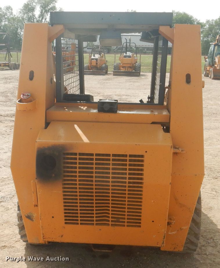 image for item DJ1075 1995 Case 1840  skid steer loader