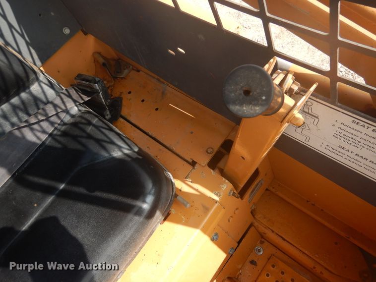 image for item DJ1075 1995 Case 1840  skid steer loader