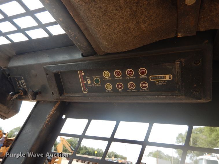 image for item DJ1075 1995 Case 1840  skid steer loader