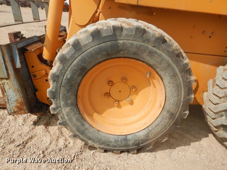 image for item DJ1075 1995 Case 1840  skid steer loader