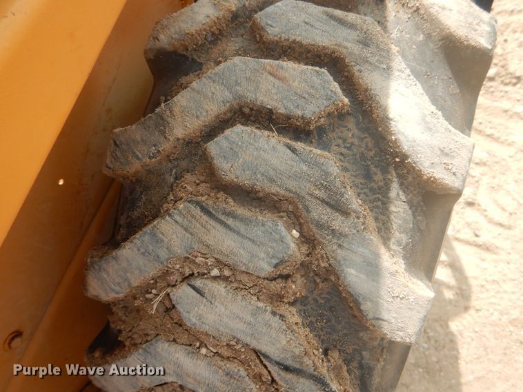 image for item DJ1075 1995 Case 1840  skid steer loader