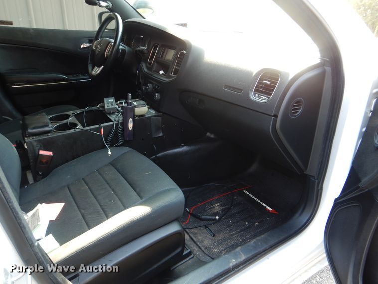 image for item AE9726 2011 Dodge Charger Police