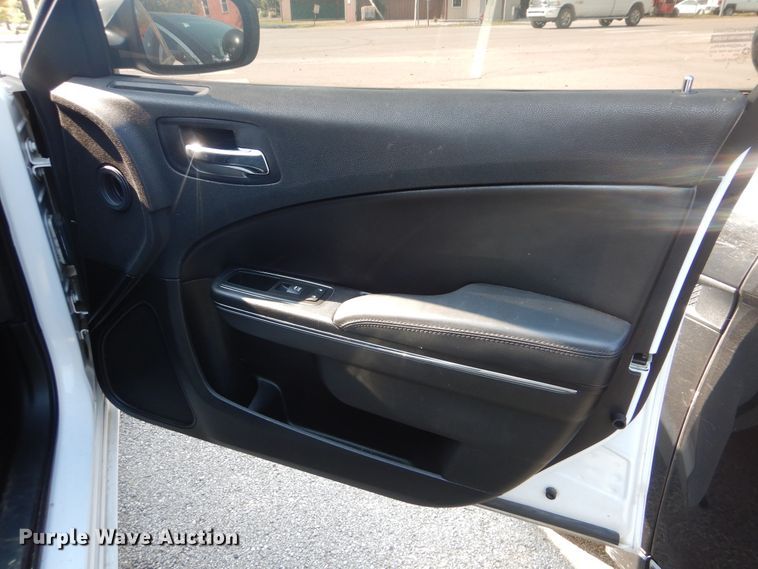 image for item AE9726 2011 Dodge Charger Police