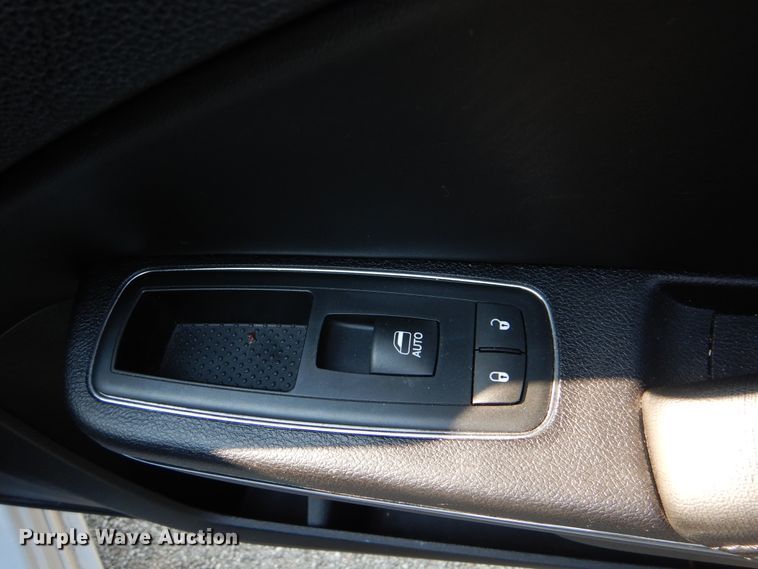 image for item AE9726 2011 Dodge Charger Police