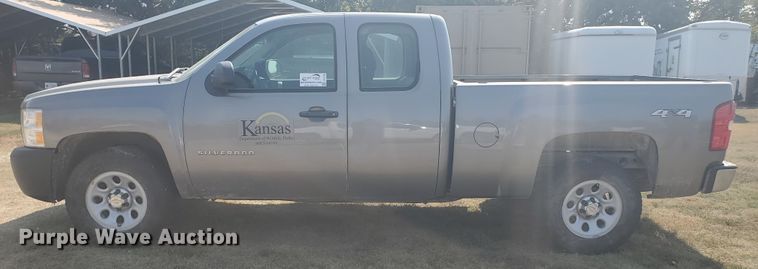 image for item DF5796 2012 Chevrolet Silverado 1500  Ext. Cab pickup truck