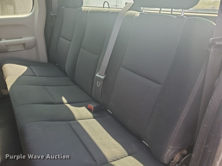 image for item DF5796 2012 Chevrolet Silverado 1500  Ext. Cab pickup truck