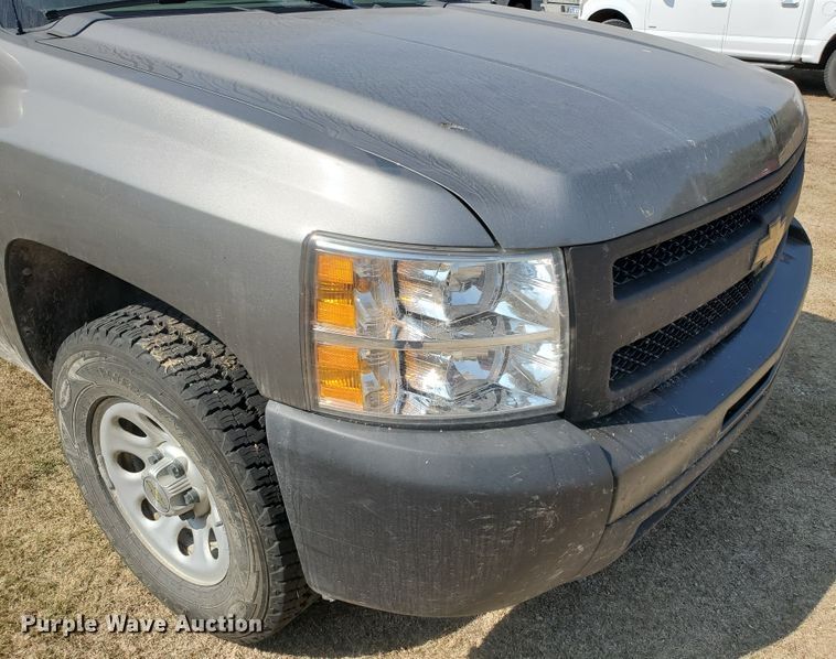 image for item DF5796 2012 Chevrolet Silverado 1500  Ext. Cab pickup truck