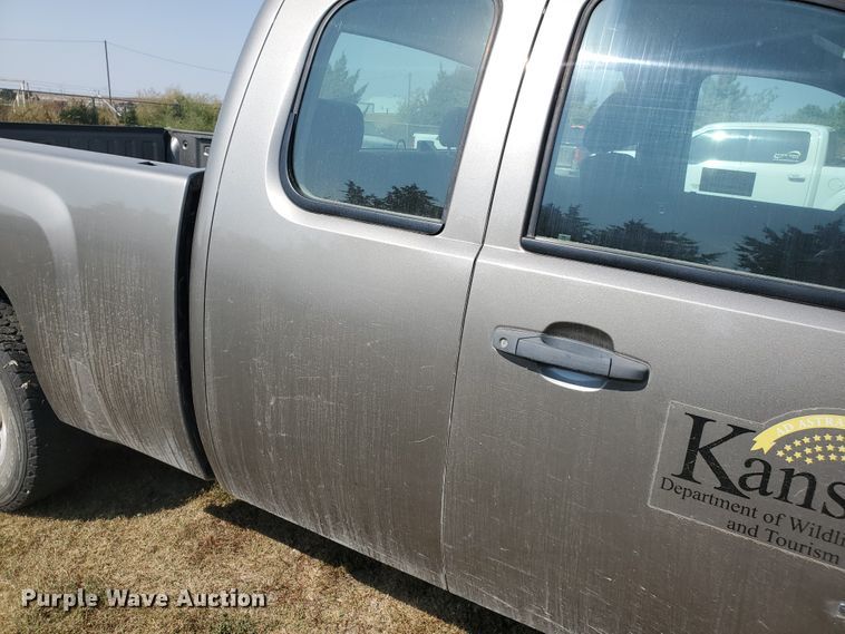 image for item DF5796 2012 Chevrolet Silverado 1500  Ext. Cab pickup truck