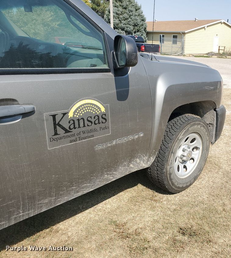 image for item DF5796 2012 Chevrolet Silverado 1500  Ext. Cab pickup truck