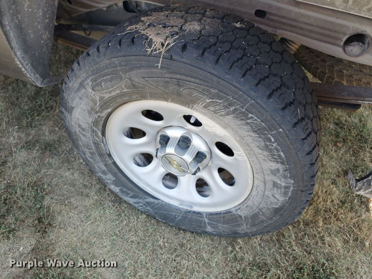 image for item DF5796 2012 Chevrolet Silverado 1500  Ext. Cab pickup truck