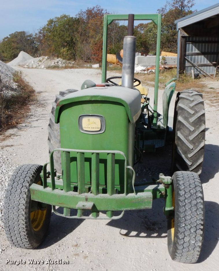 image for item DG6959 John Deere 1520  tractor
