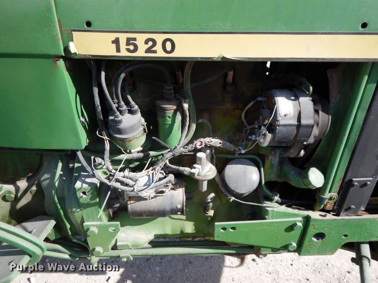 image for item DG6959 John Deere 1520  tractor