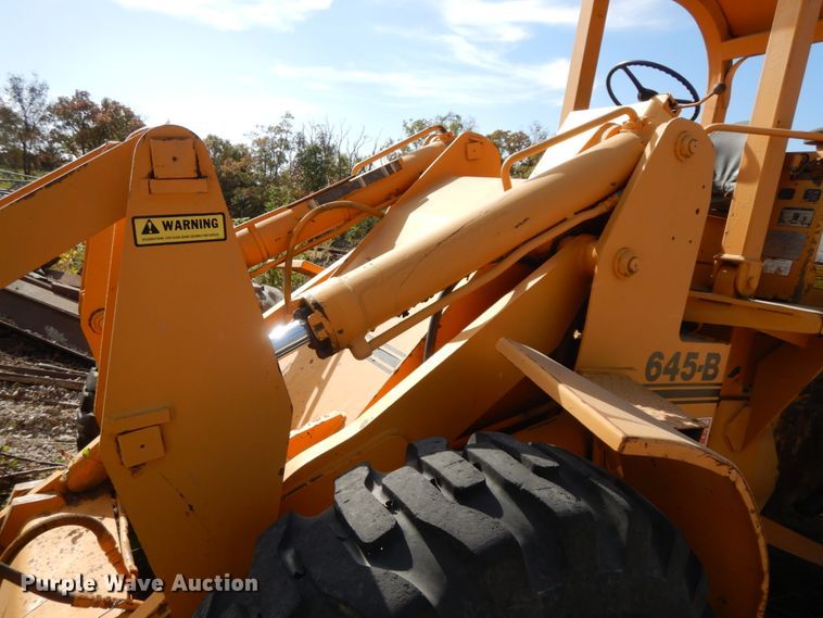 image for item DG6960 Fiat-Allis 645B  wheel loader