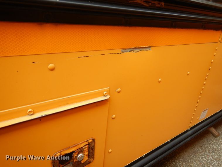 image for item DH0028 2005 Blue Bird  school bus