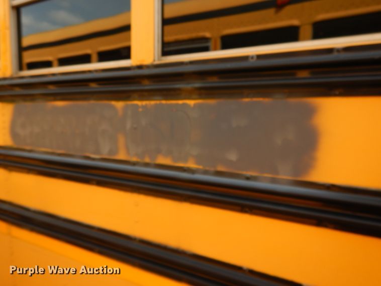 image for item DH0028 2005 Blue Bird  school bus