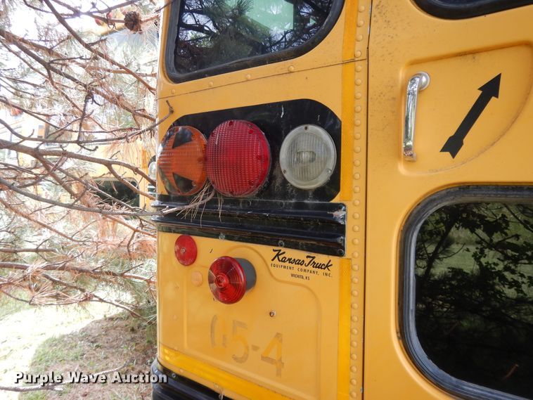 image for item DH0028 2005 Blue Bird  school bus